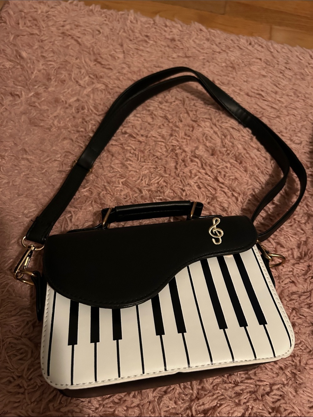 Black & White Piano Keyboard Crossbody Bag with Treble Clef Accent - Picture 1 of 1